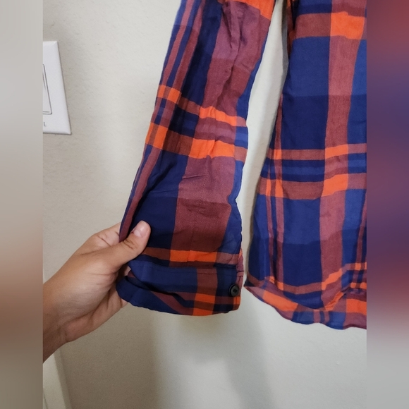 J.Crew Plaid Button Down Womens Size XS - Picture 4 of 6